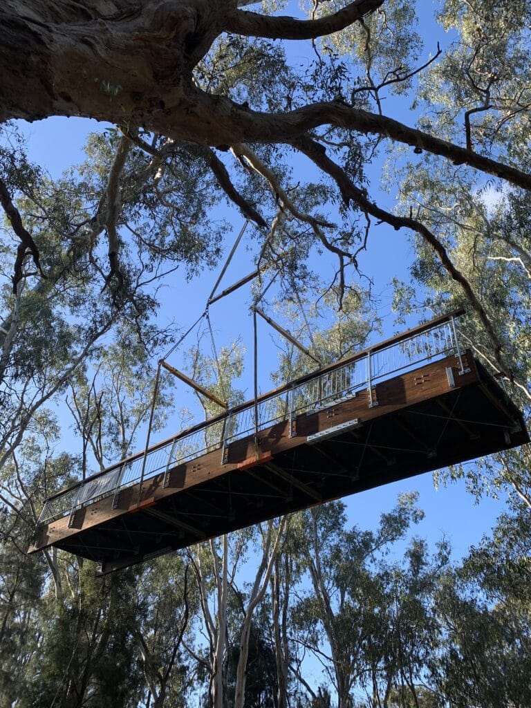 Crane lifting the Flowerdale Lagoon footbridge into position