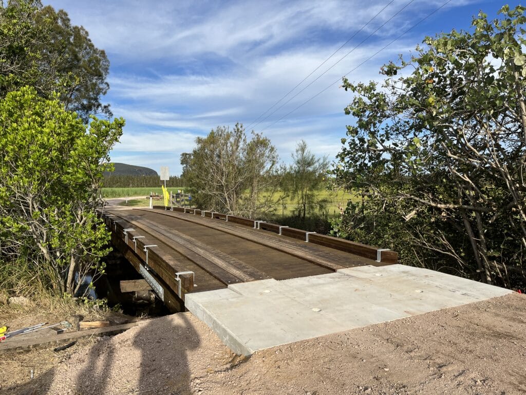 Completed River Road Bridge, a 20 metre clear span glulam structure